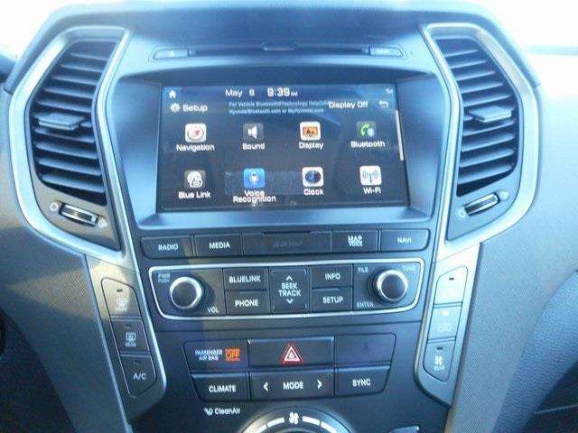 Hyundai Santa Fe 2017 photo 16